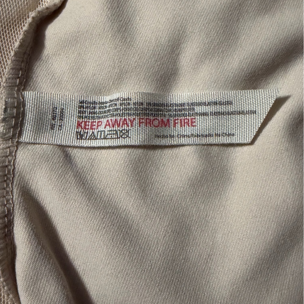 FREE PEOPLE INTIMATELY Square Eyes Cap Sleeve Thong Bodysuit in Cream Size Small - Picture 13 of 13
